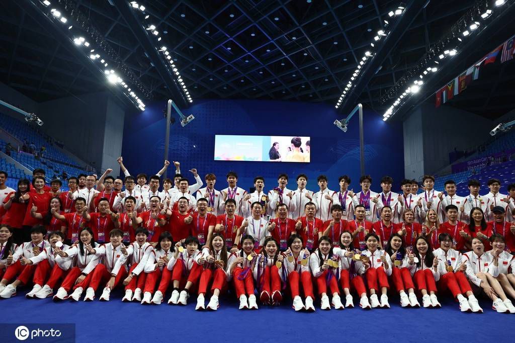 本赛季，23岁的博尼法斯为勒沃库森出场21场比赛，贡献14球7助。